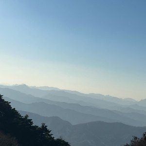 猛男猛插粉嫩美女小穴免费高清视频
